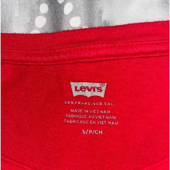 Levi’s t-shirt - Picture 3 of 3